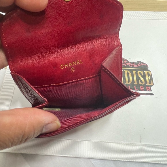 Chanel Quilted Flap card/ coin holder in Red Lambskin leather, intact sticker. - Picture 3 of 14